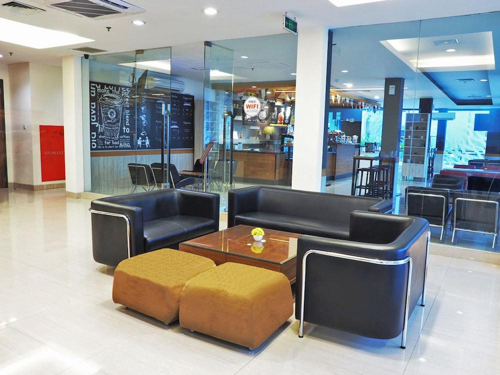 D'Primahotel Itc Mangga Dua Giacarta Esterno foto