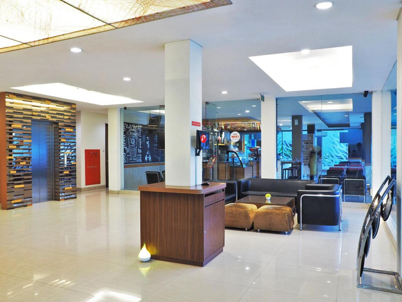 D'Primahotel Itc Mangga Dua Giacarta Esterno foto