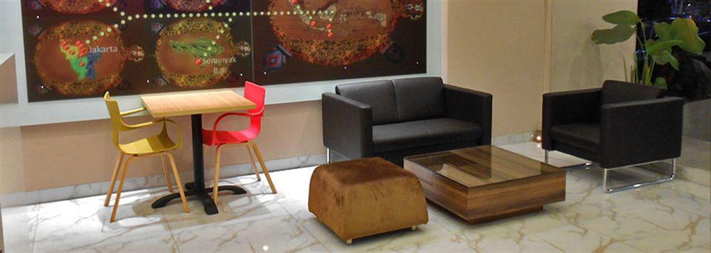 D'Primahotel Itc Mangga Dua Giacarta Esterno foto
